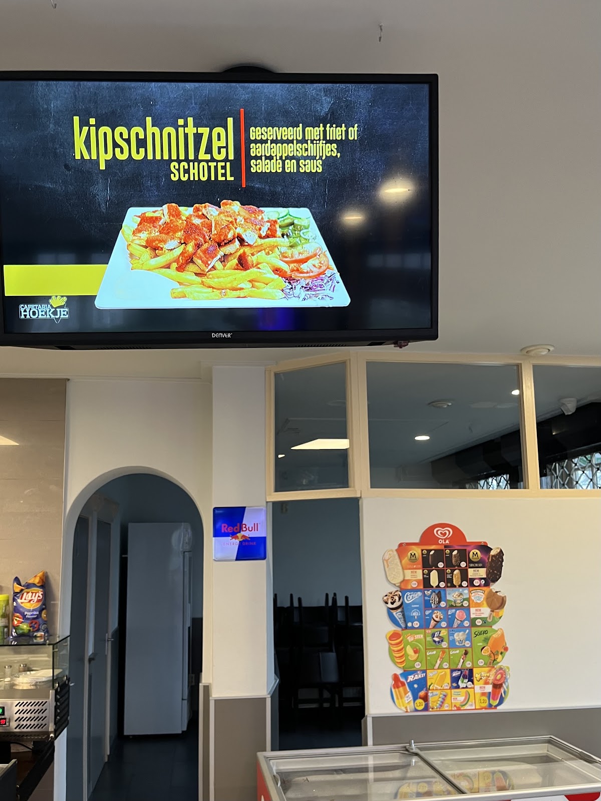 Cafetaria Café 't Hoekje🍟 - 3